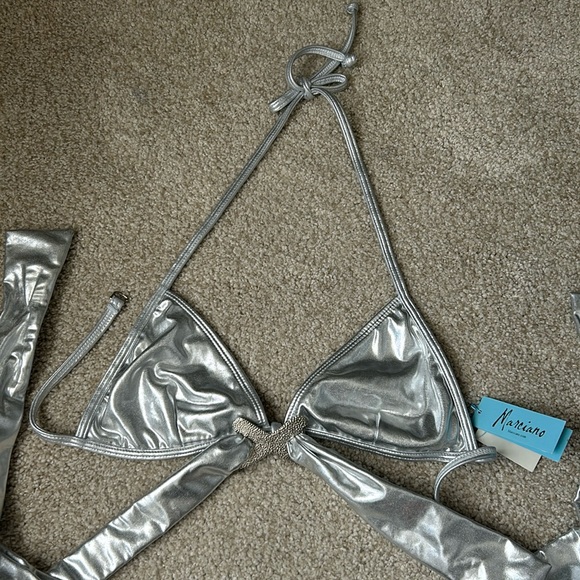 New Marciano silver bikini SET - Picture 3 of 11
